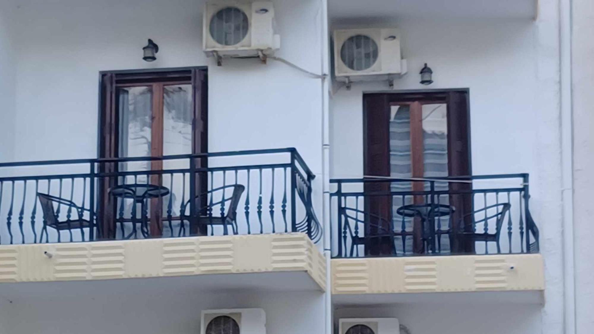 Hotel Rena Agios Kirykos  Exterior photo